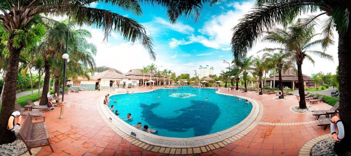 Tại TP HCM bể bơi Văn Thánh được biết đến là địa điểm bơi lội chất lượng 5 sao